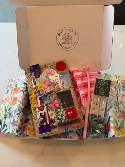 Summer Floral Bookish Box 🌺