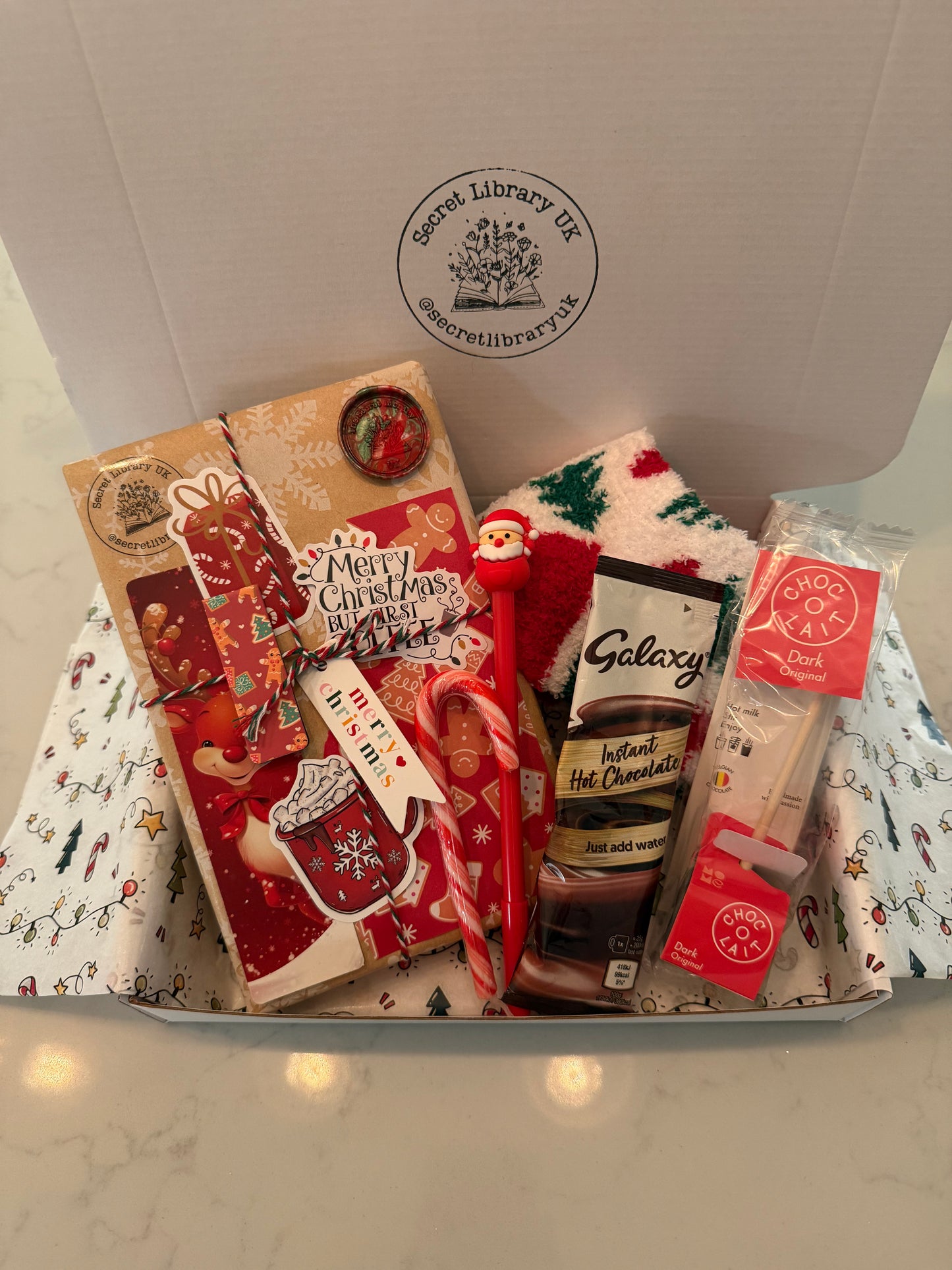 Festive Bookish Gift Box - Choice of 4 Themes