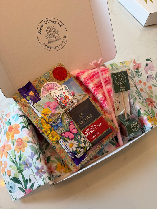 Summer Floral Bookish Box 🌺